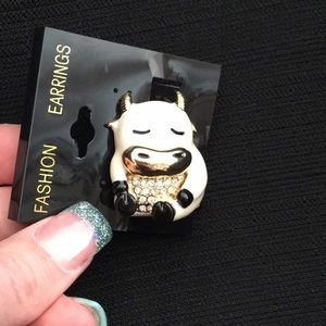 COW lapel pin